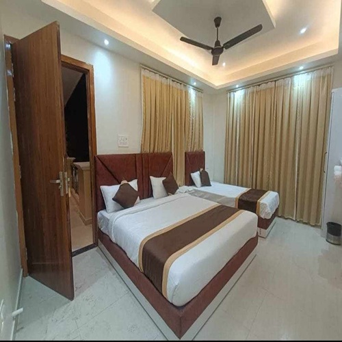 Shri Gajanan Maharaj Sansthan Trimbakeshwar 3 Bed Non AC Room